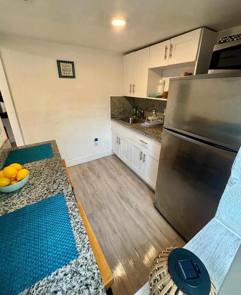 Nice Queen Bedroom - Best Location In Miami - Luggage Storage Service, Parking And Laundry Zewnętrze zdjęcie