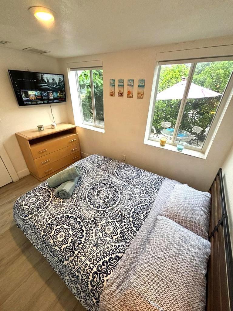 Nice Queen Bedroom - Best Location In Miami - Luggage Storage Service, Parking And Laundry Zewnętrze zdjęcie